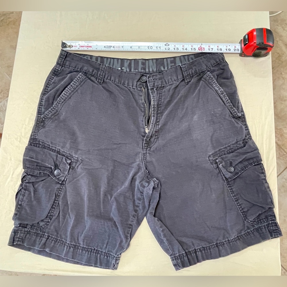 Calvin Klein Jeans Men's Gray Cargo Shorts Cotton Flat Front Zip